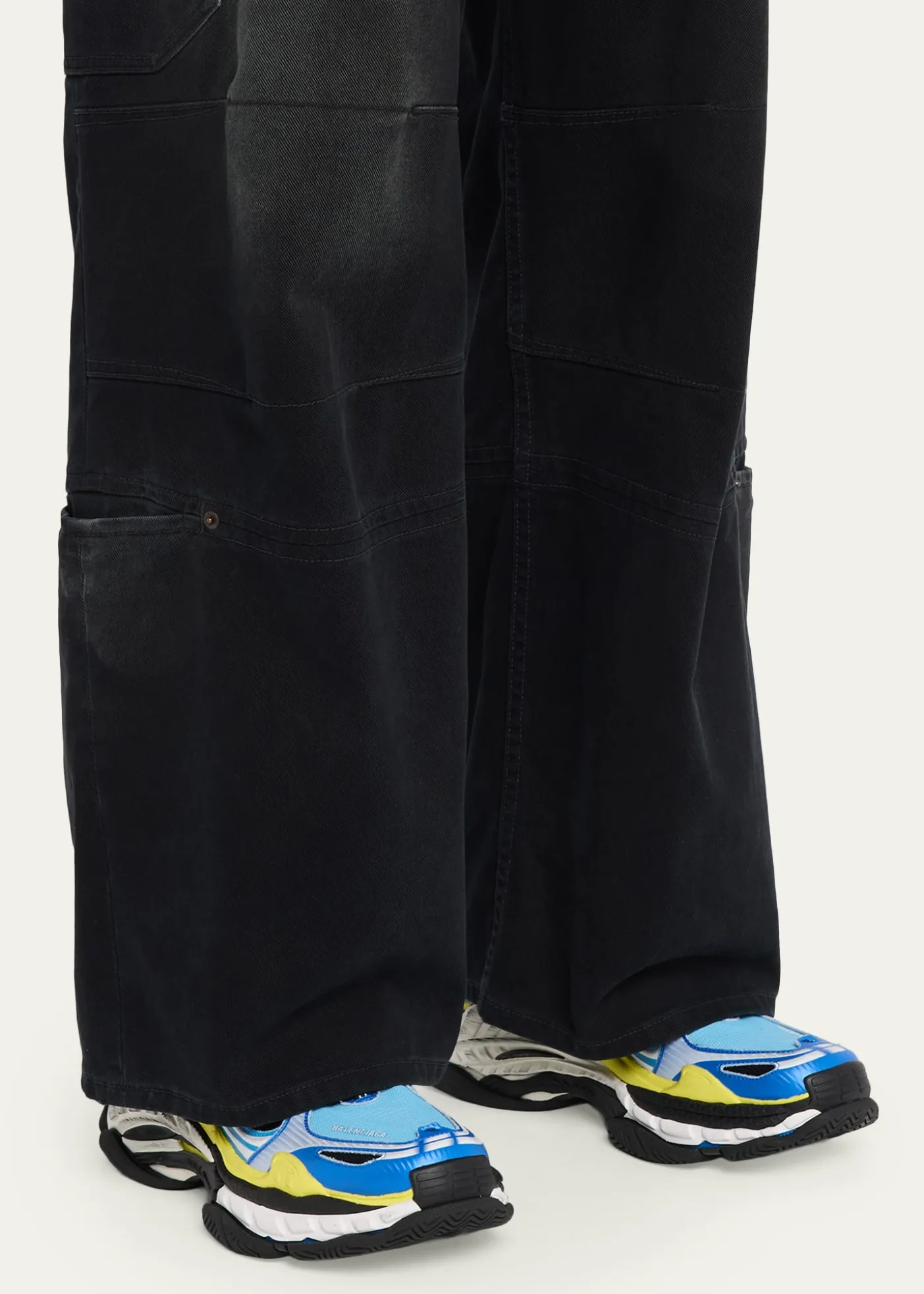BalenciagaMen's Triple S.2 Low-Top Sneakers