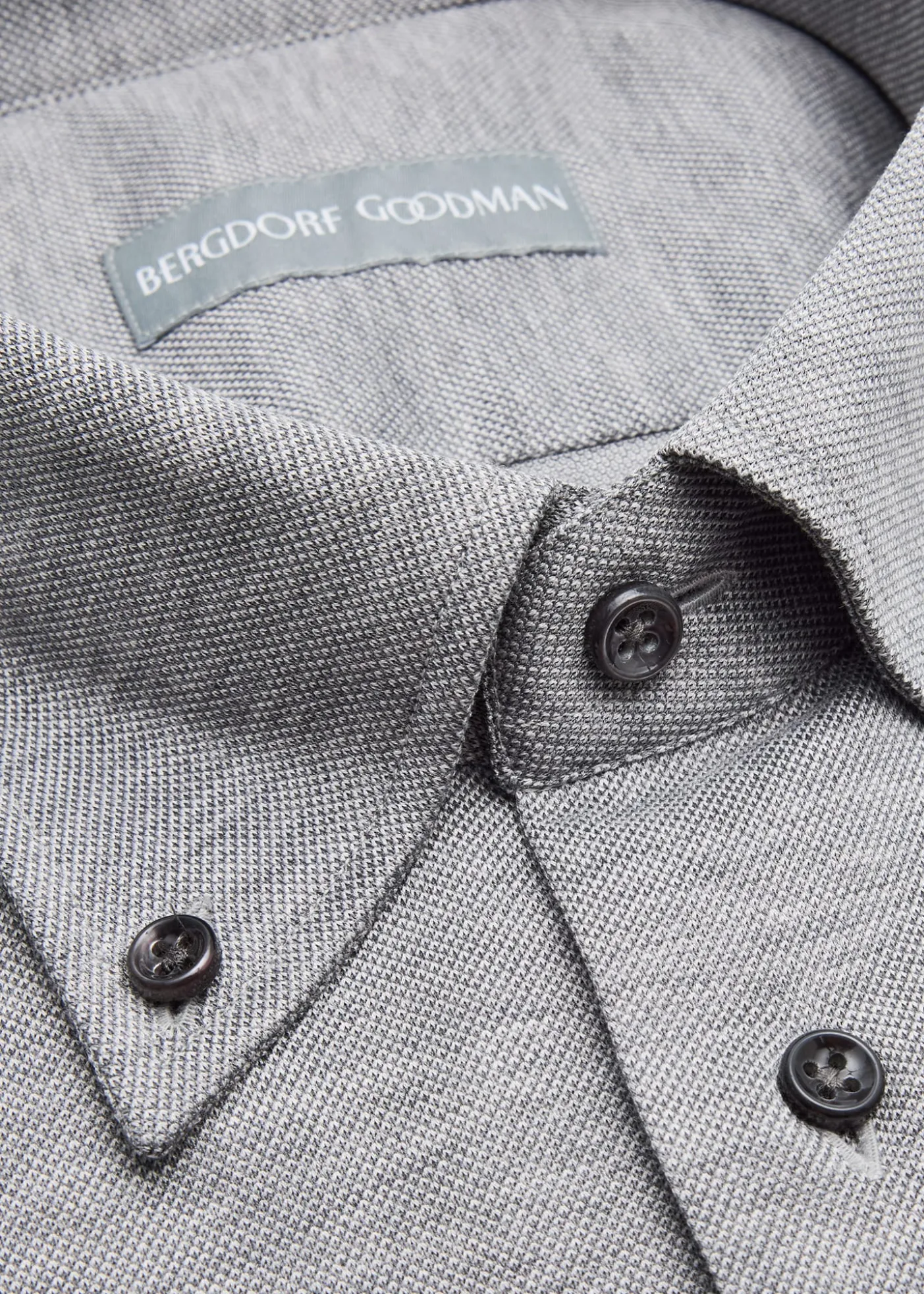 Bergdorf GoodmanMen's Cotton Pique Button-Collar Sport Shirt