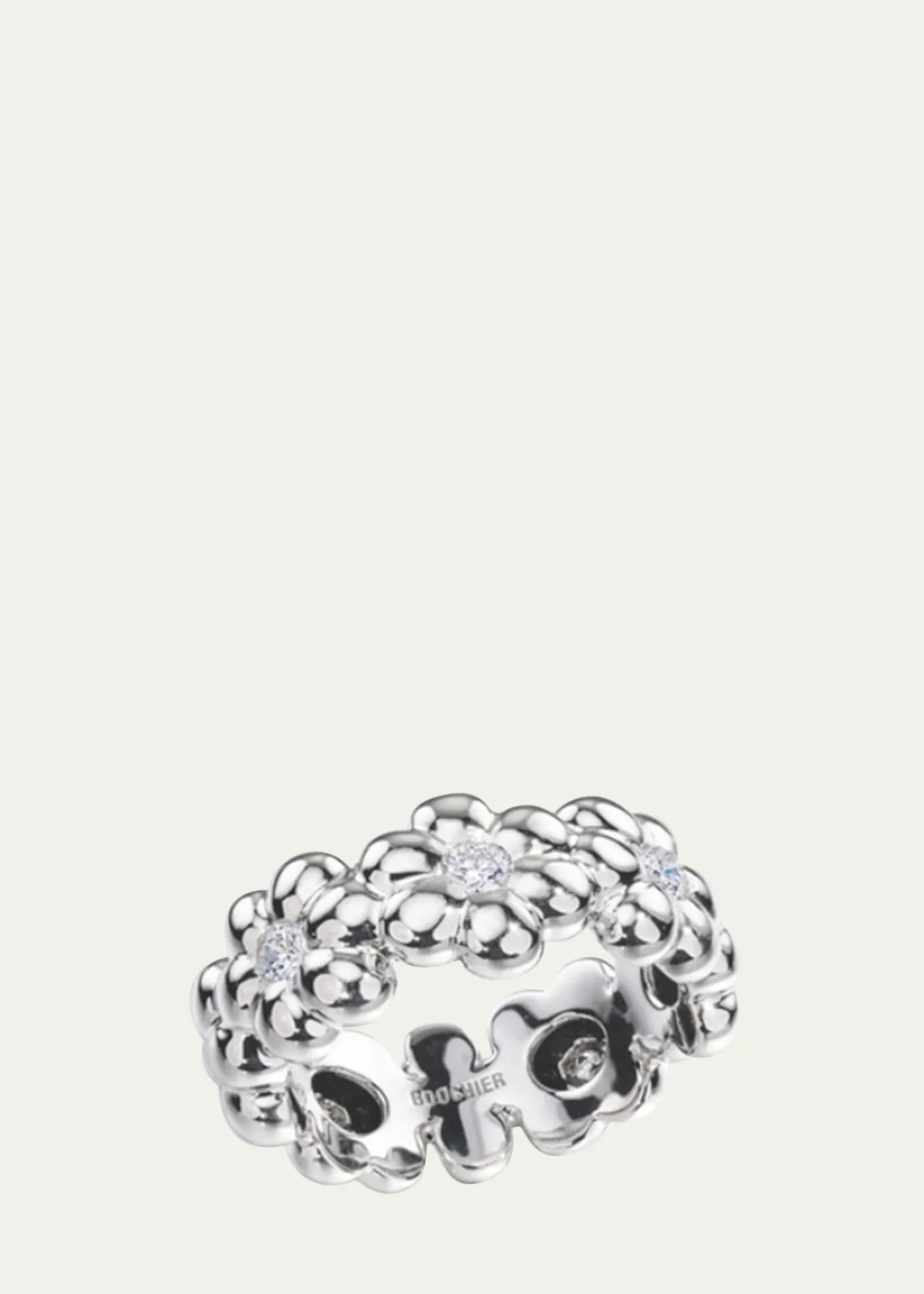 Boochier18K White Gold Diamond Flower Puff Ring