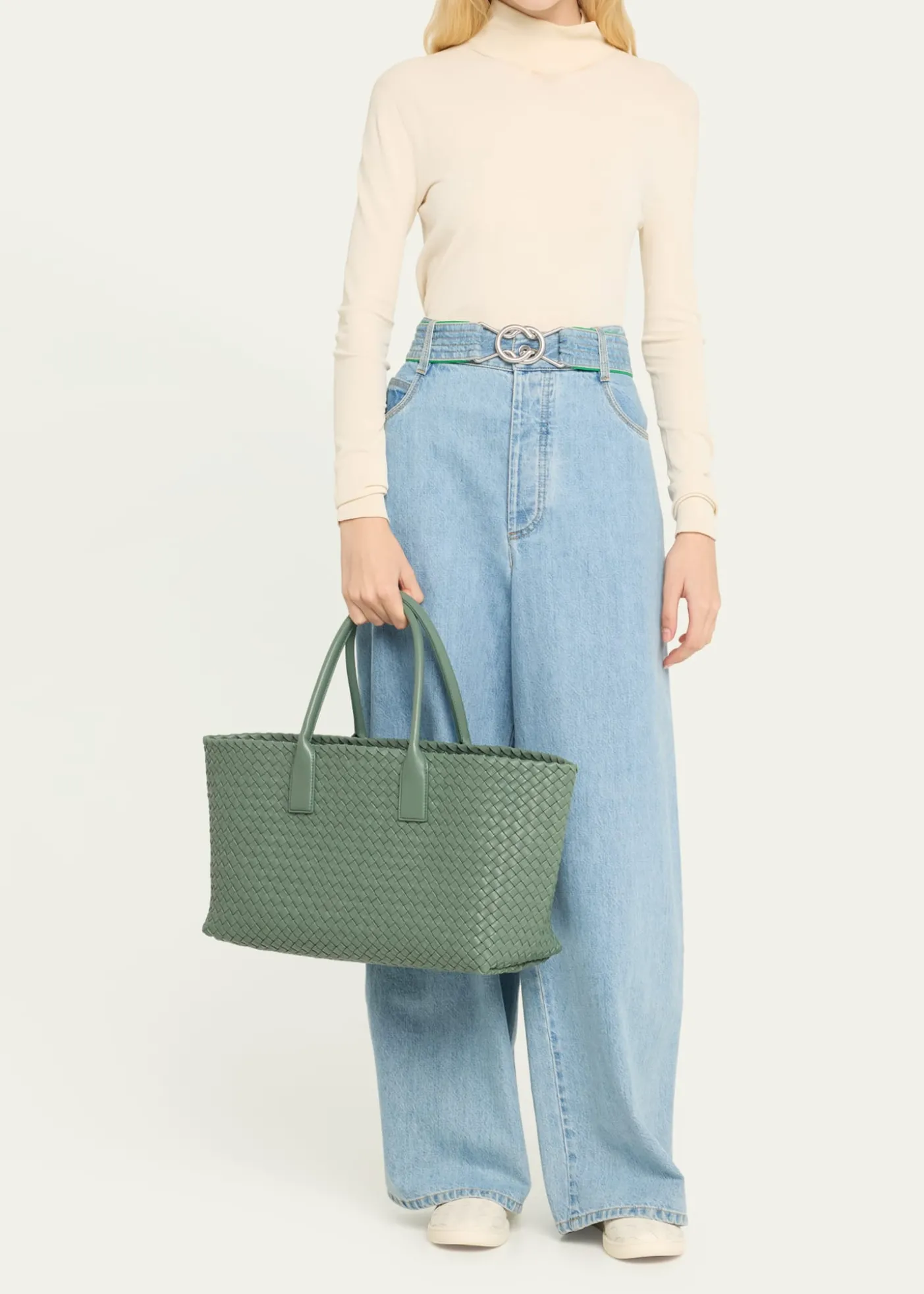 Bottega VenetaMedium Cabat Bag