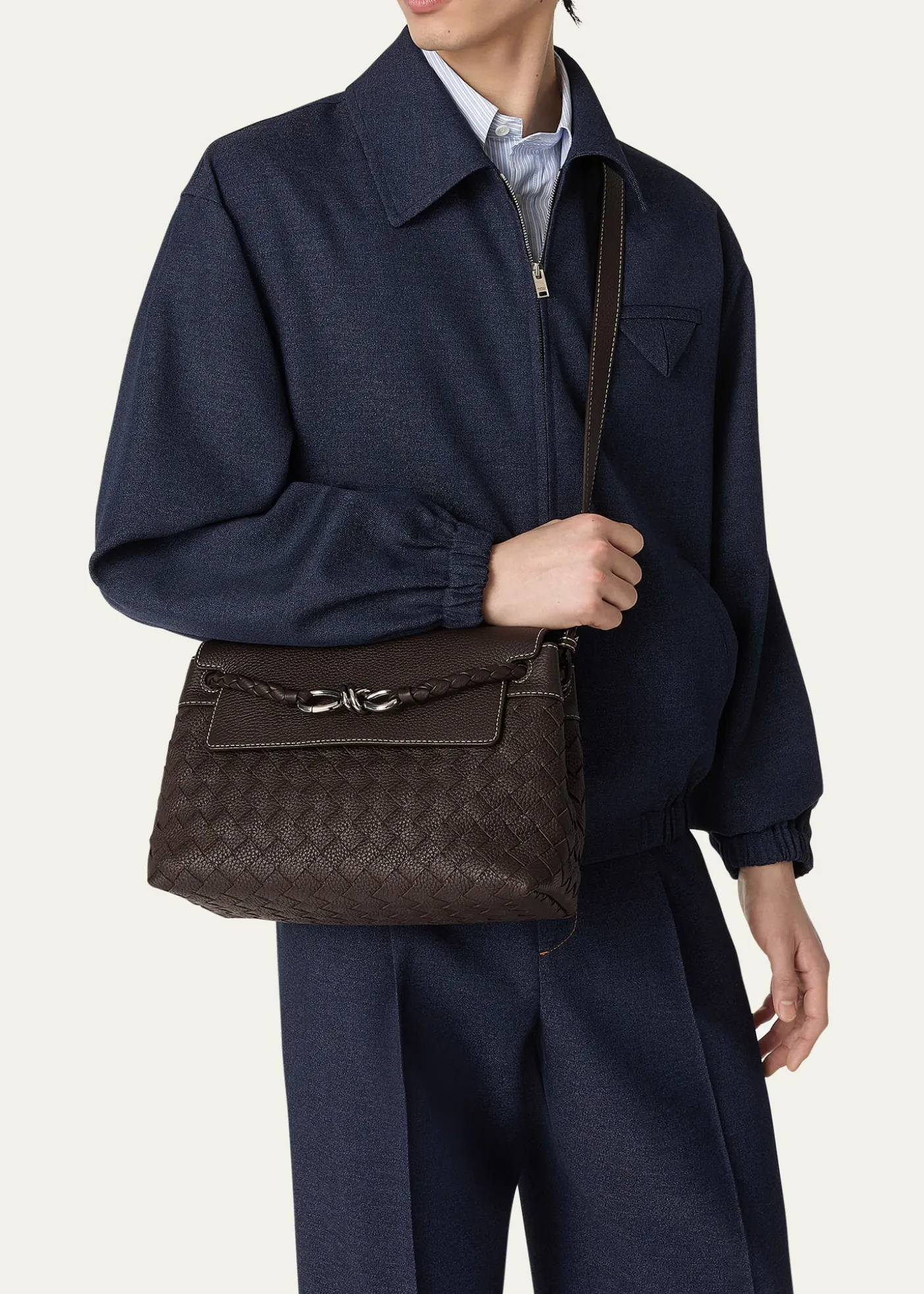 Bottega VenetaSmall Andiamo Intrecciato Leather Messenger Bag