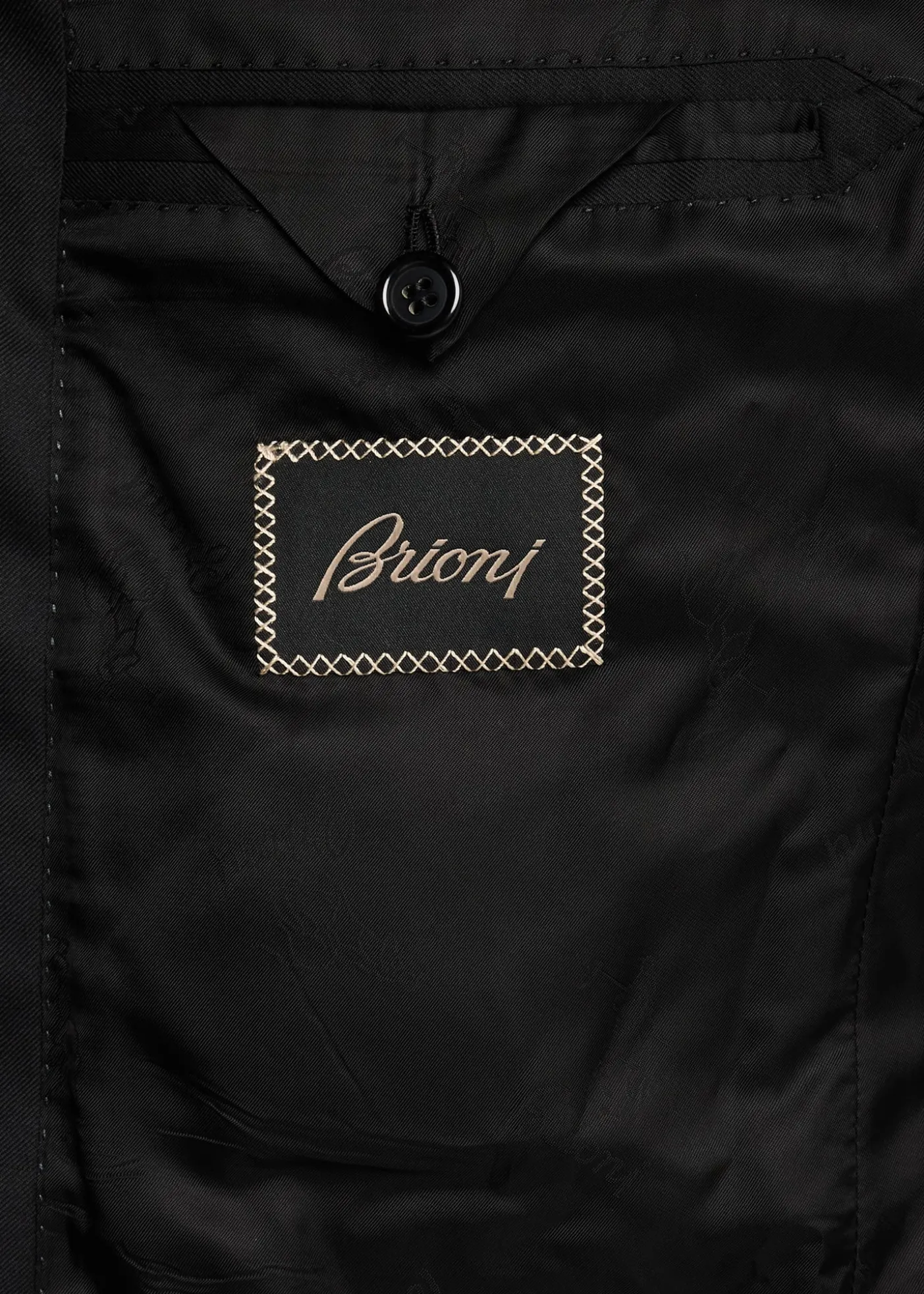 BrioniMen's Brunico Essential Virgin Wool Two-Piece Suit
