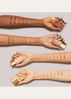 Estee LauderDouble Wear Sheer Long-Wear Foundation SPF 19