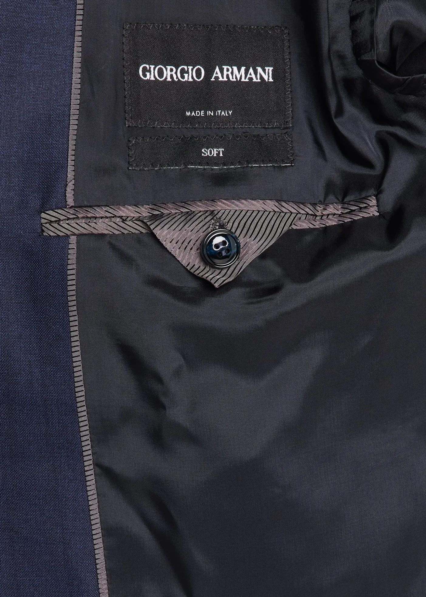 Giorgio ArmaniMen's Soft Line Textured Wool Two-Piece Suit