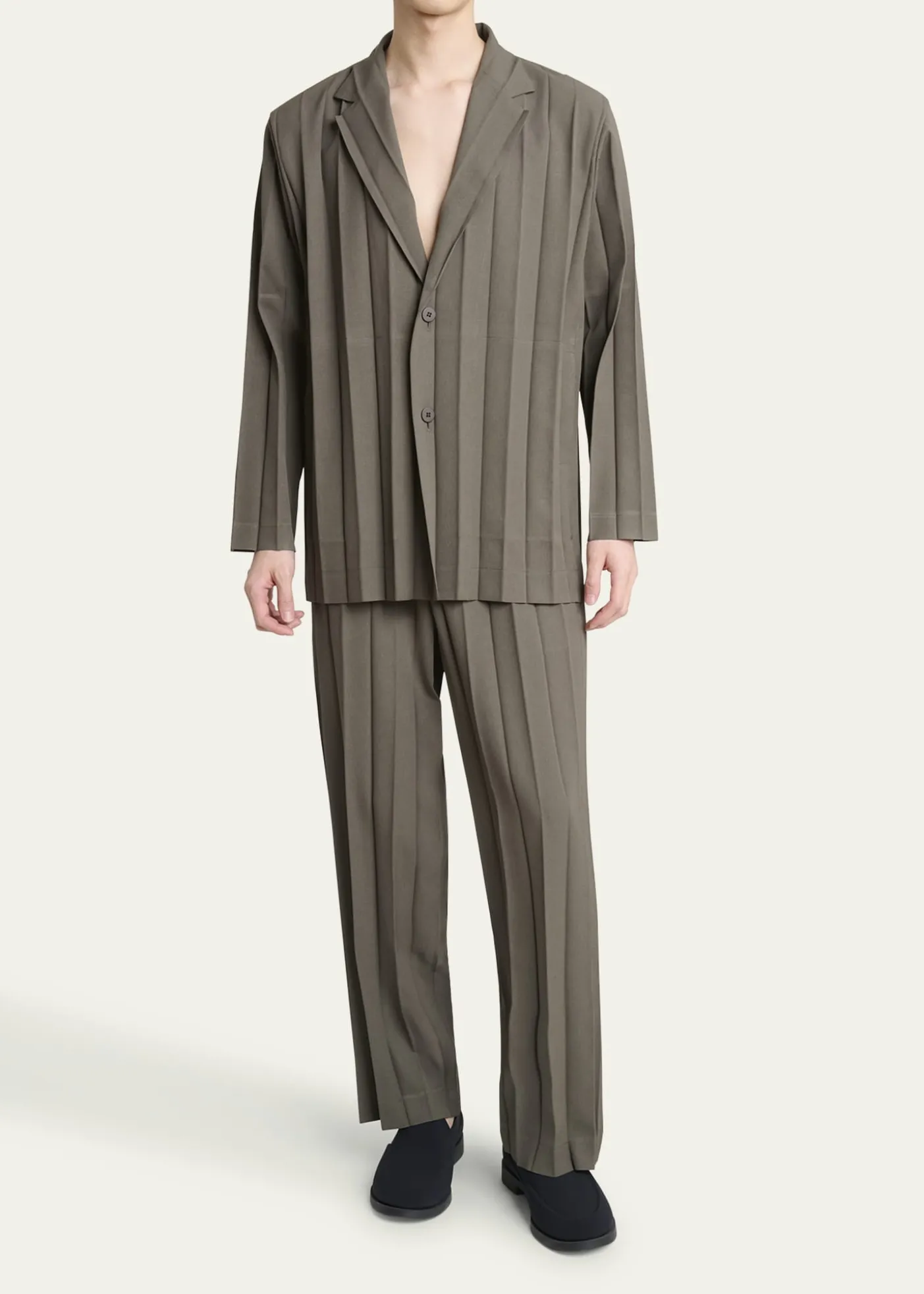 Homme Plisse Issey MiyakeMen's Edge Ensemble Pleated Pants