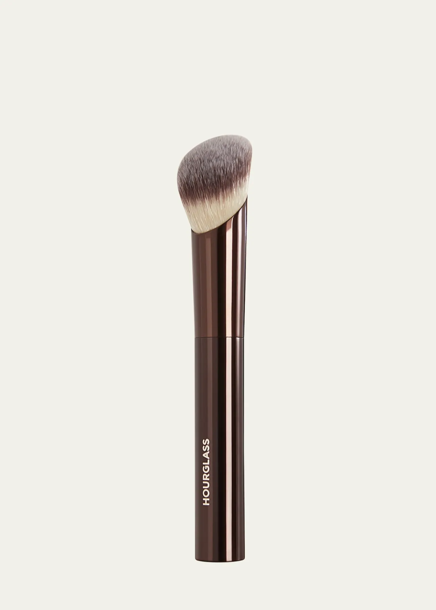 Hourglass CosmeticsAmbient Soft Glow Foundation Brush