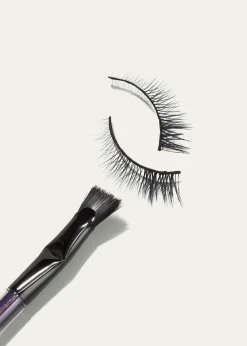 Kevyn AucoinAngled Fan Mascara Brush