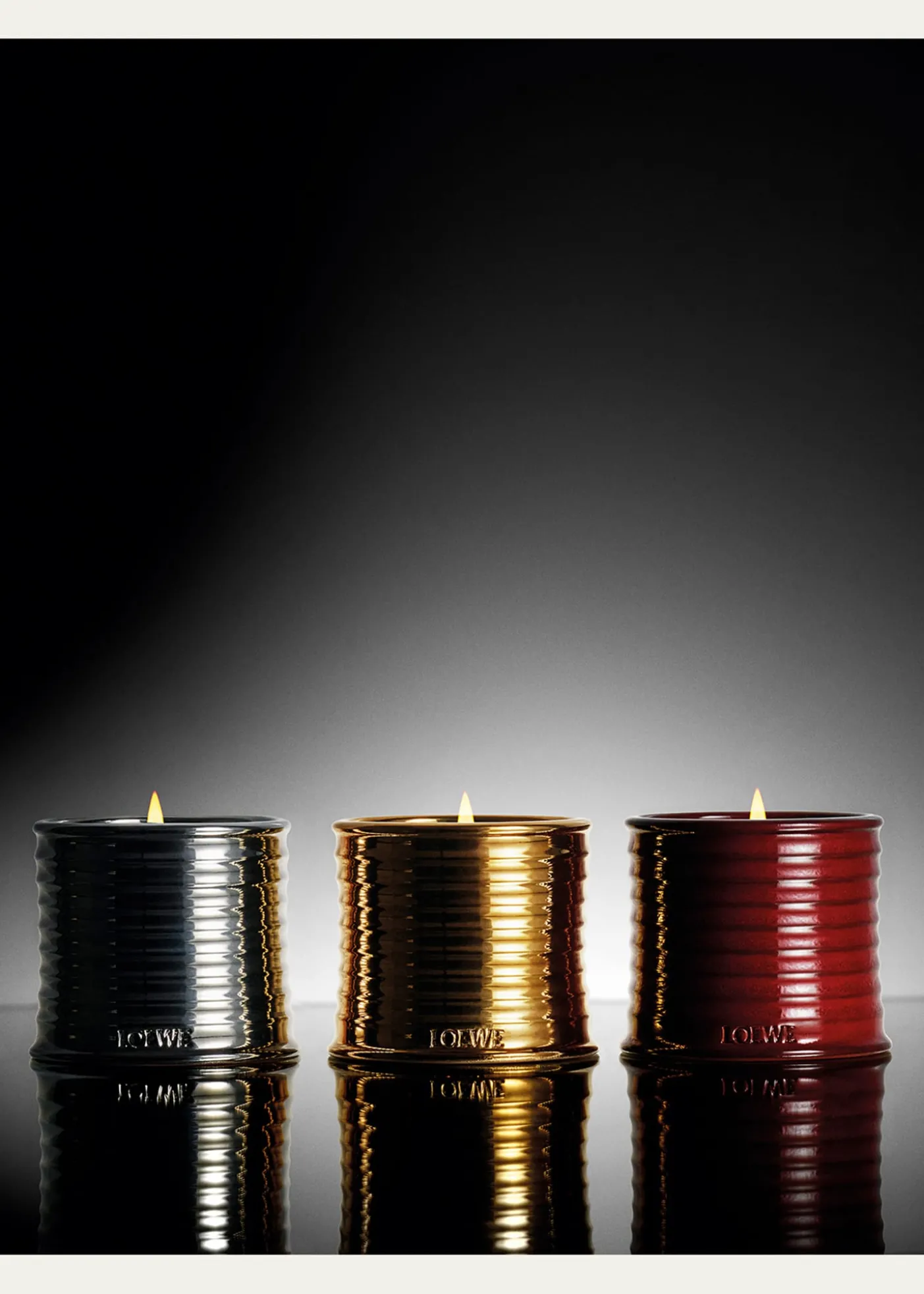 LoeweLOEWE Black Sesame Midi Scented Candle