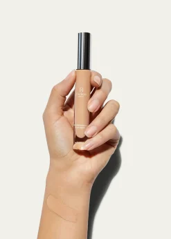 Macrene ActivesHigh Performance Concealer, Medium