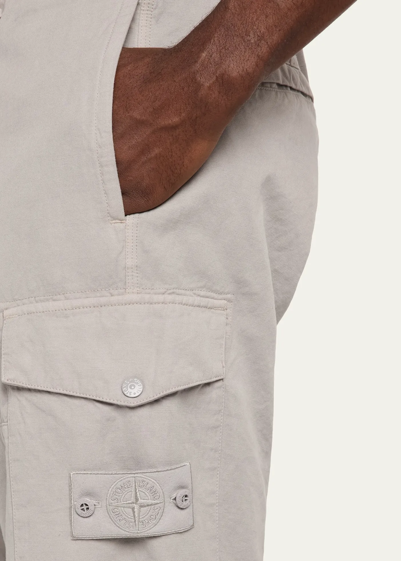 Stone IslandMen's Cotton and Linen Cargo Pants
