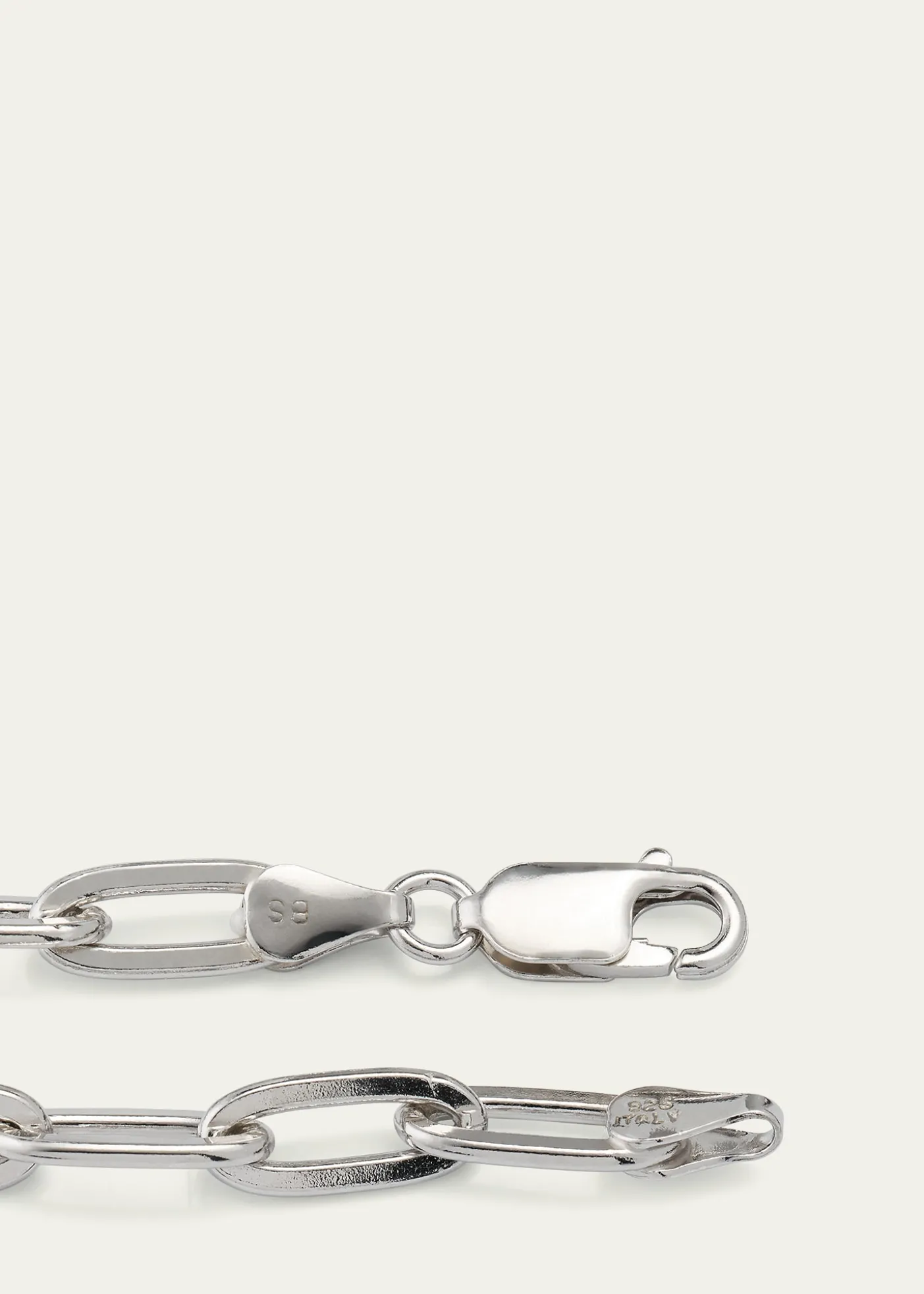 V.BELLANLarge Paperclip Link Necklace
